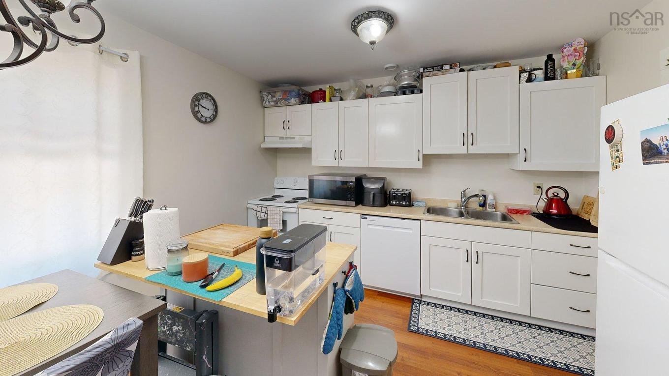 1518/1520 Bridge Street, Kingston, NS