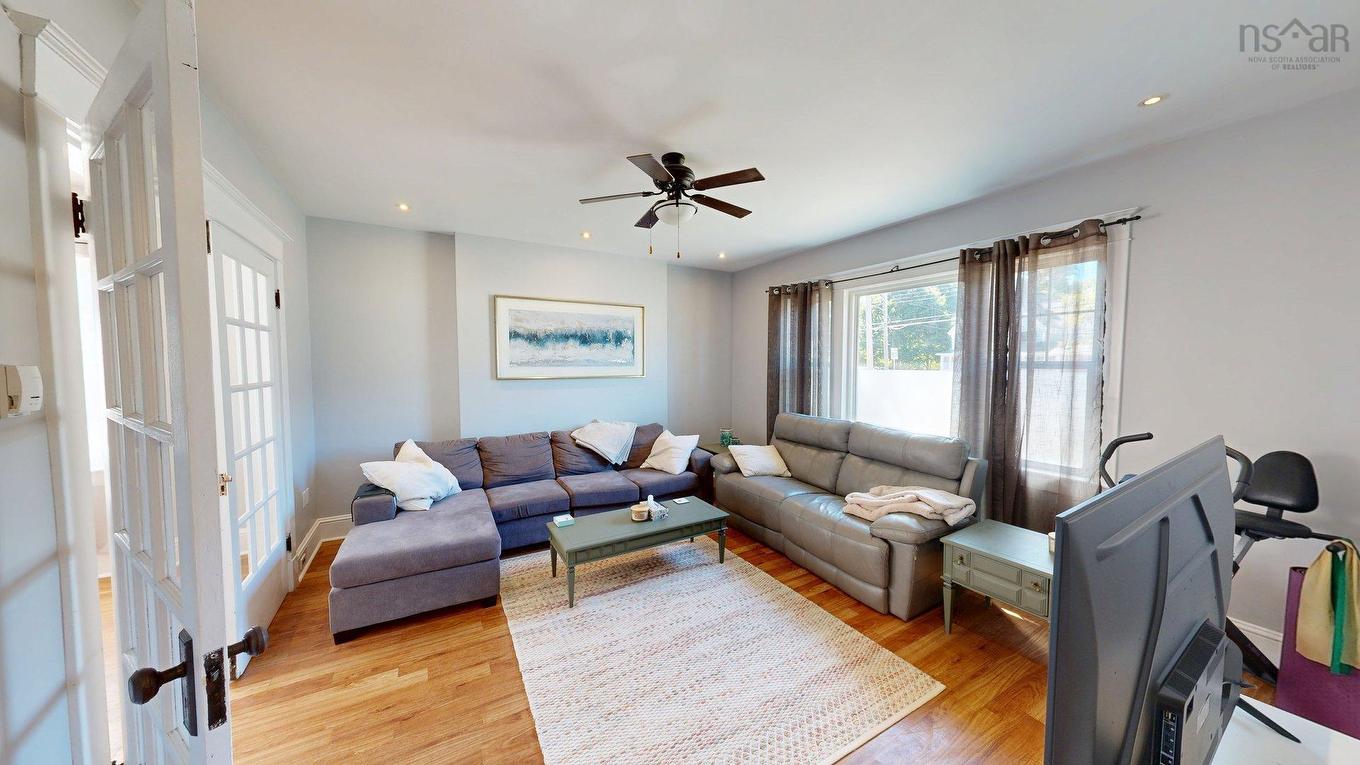 1518/1520 Bridge Street, Kingston, NS