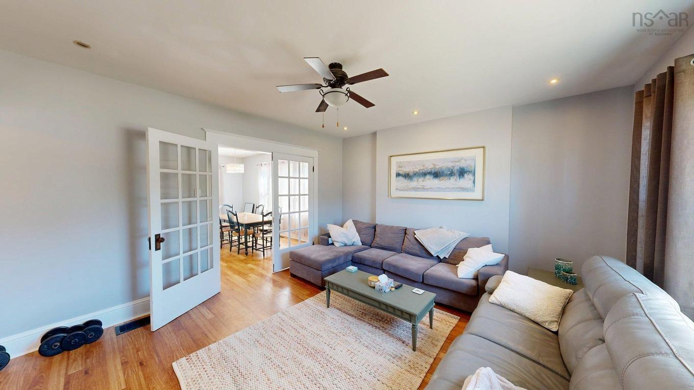 1518/1520 Bridge Street, Kingston, NS