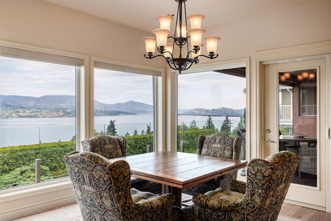 370 Sandpiper Street, Kelowna, BC - Indoor Photo Showing Dining Room