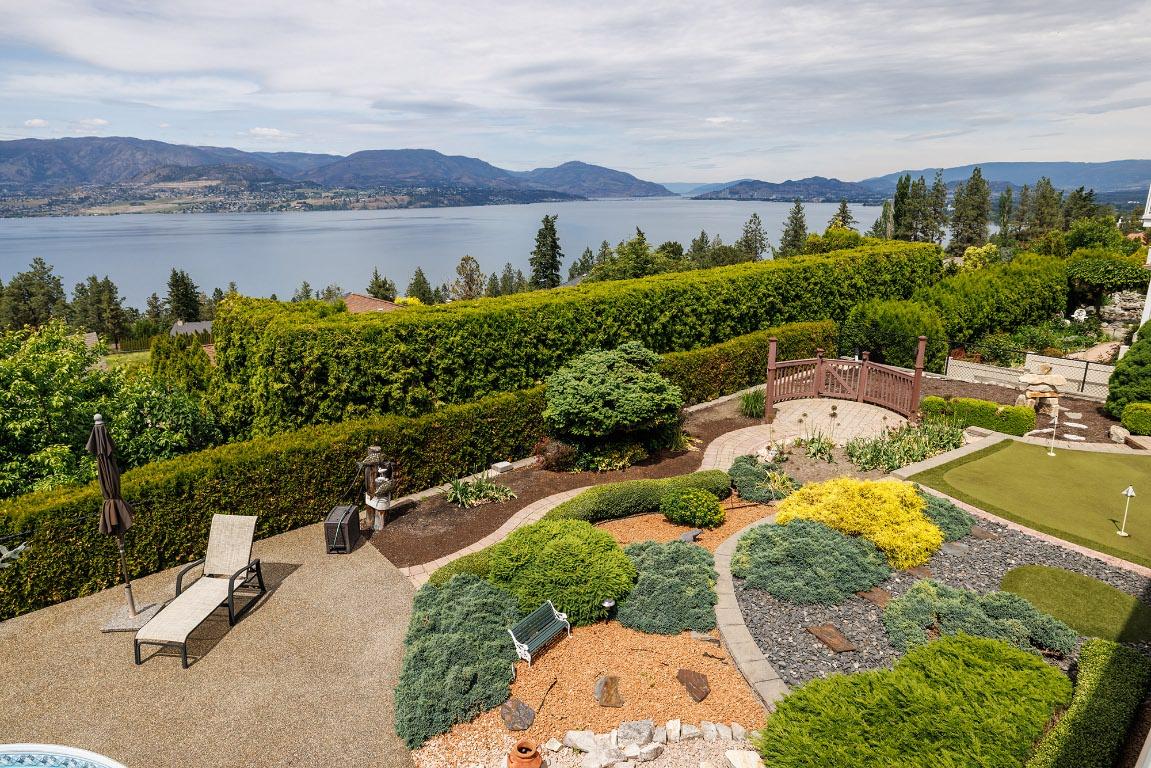 370 Sandpiper Street, Kelowna, BC - Outdoor With Body Of Water With View