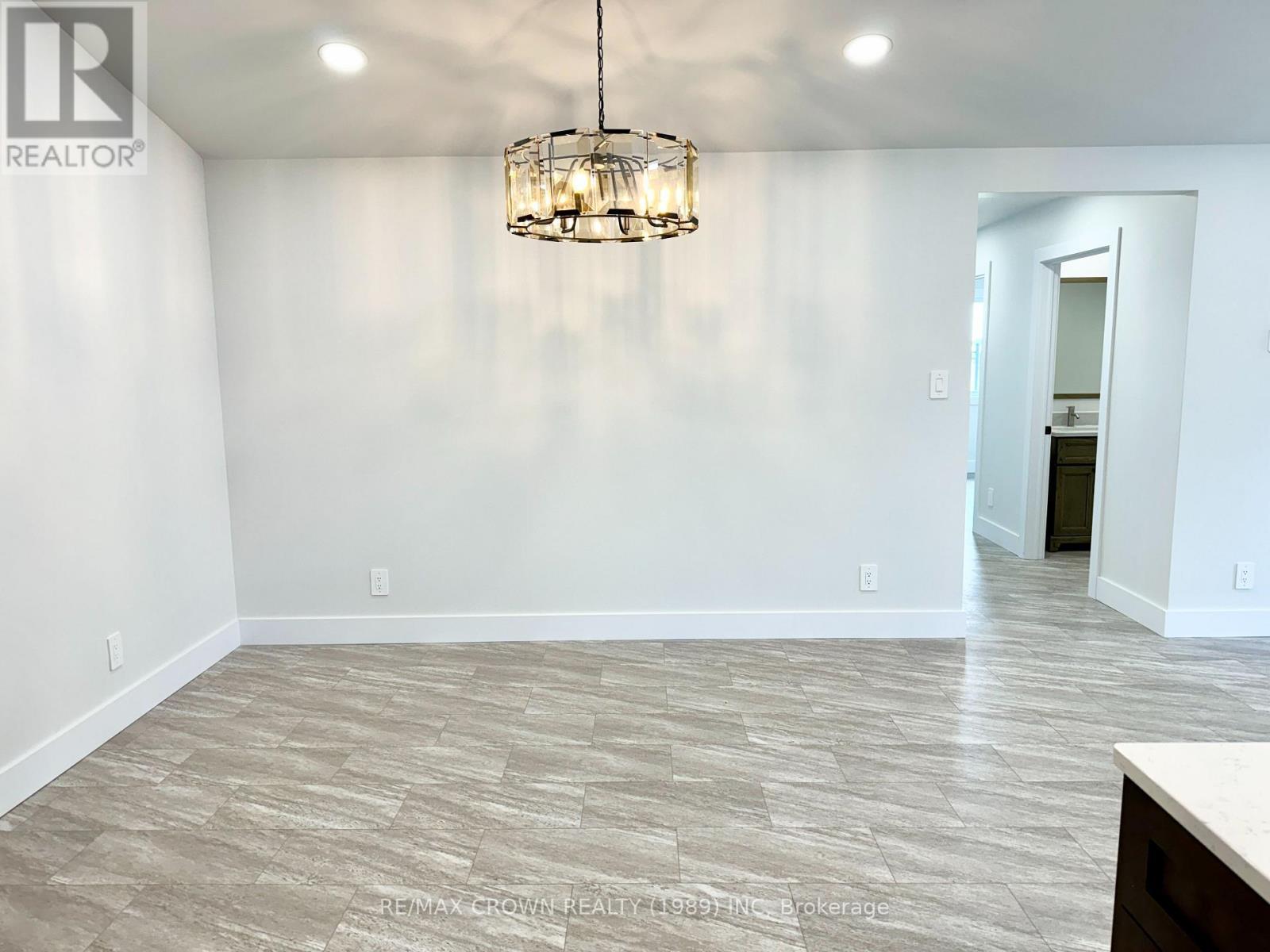 18 Golf Street, Kapuskasing, ON - Indoor Photo Showing Other Room