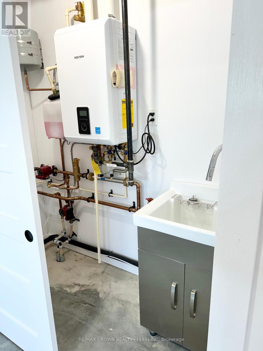 18 Golf Street, Kapuskasing, ON - Indoor