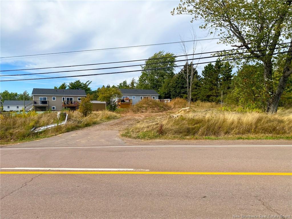 1187 Shediac Rd, Moncton, NB