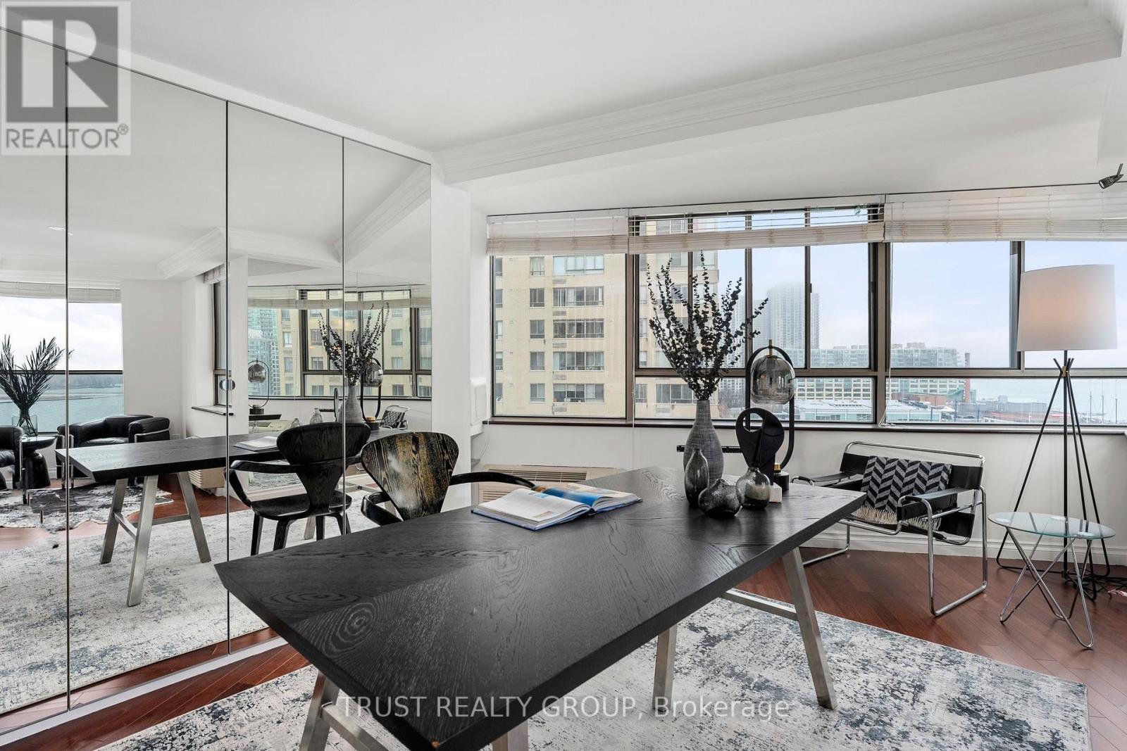 1201/02 - 270 Queens Quay W, Toronto, ON - Indoor