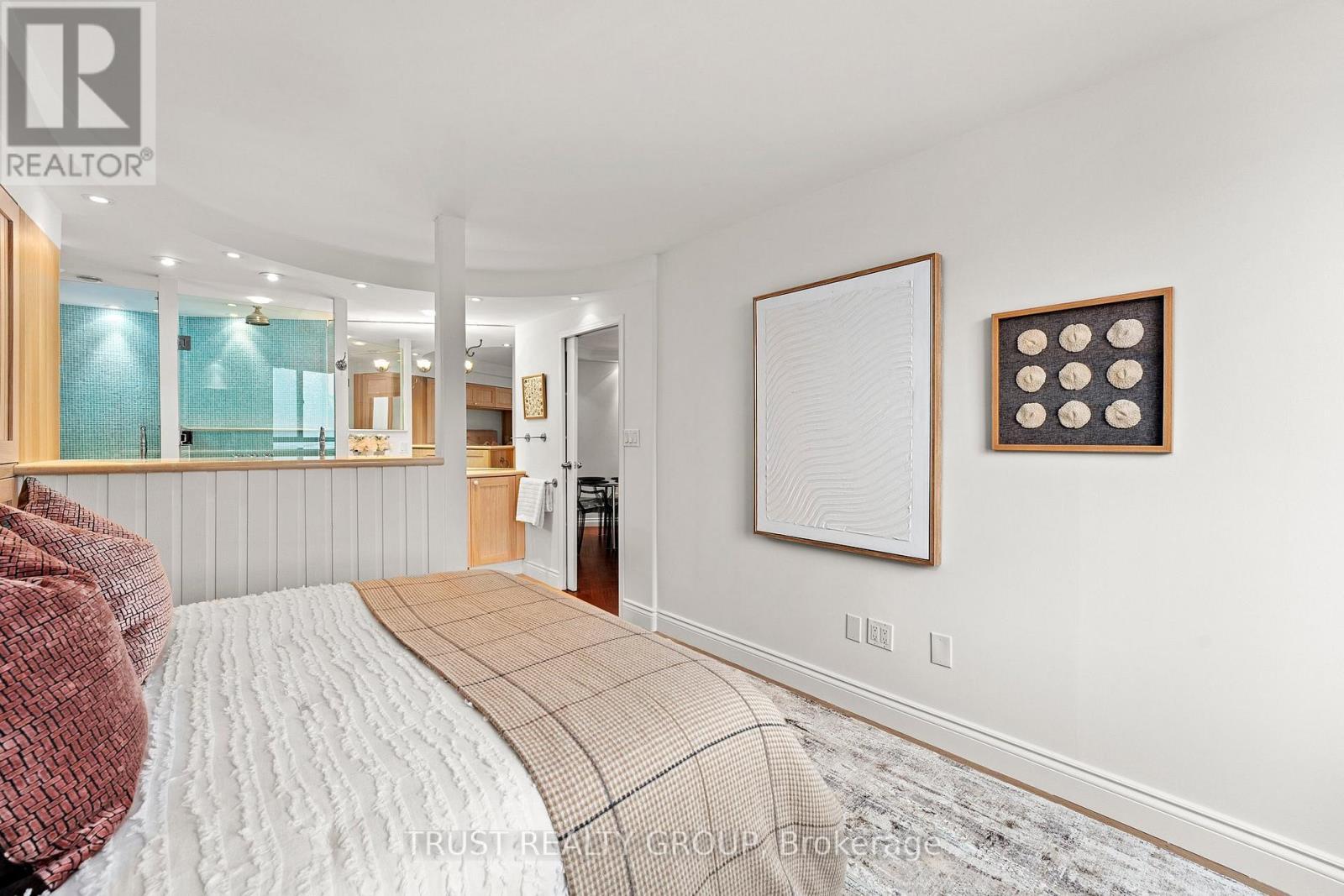 1201/02 - 270 Queens Quay W, Toronto, ON - Indoor Photo Showing Other Room