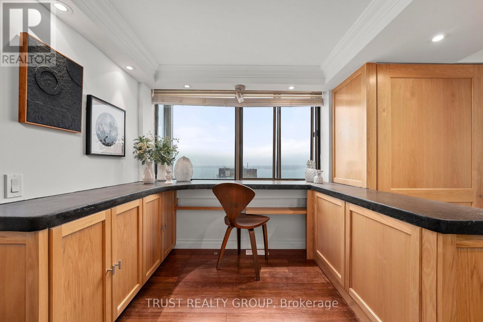 1201/02 - 270 Queens Quay W, Toronto, ON - Indoor