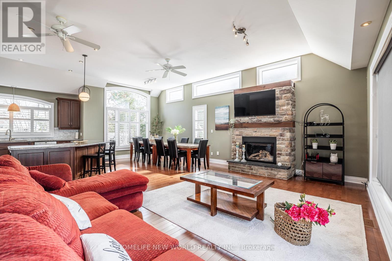 253 Stephenson Point Road, Scugog, ON - Indoor Photo Showing Living Room With Fireplace