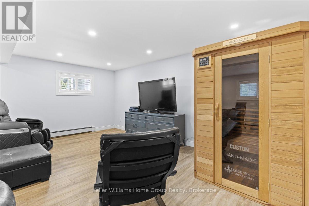 121012 Dufferin Road 5, East Garafraxa, ON - Indoor