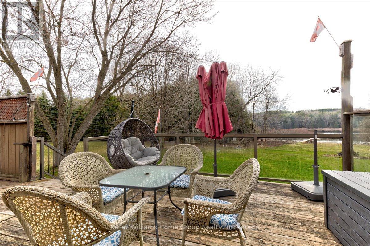 121012 Dufferin Road 5, East Garafraxa, ON - Outdoor With Deck Patio Veranda