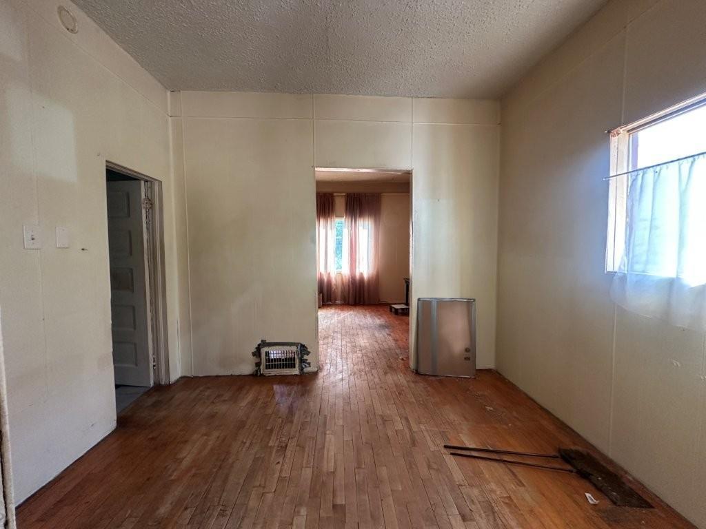 92 Windemere Ave S, Thunder Bay, ON - Indoor Photo Showing Other Room