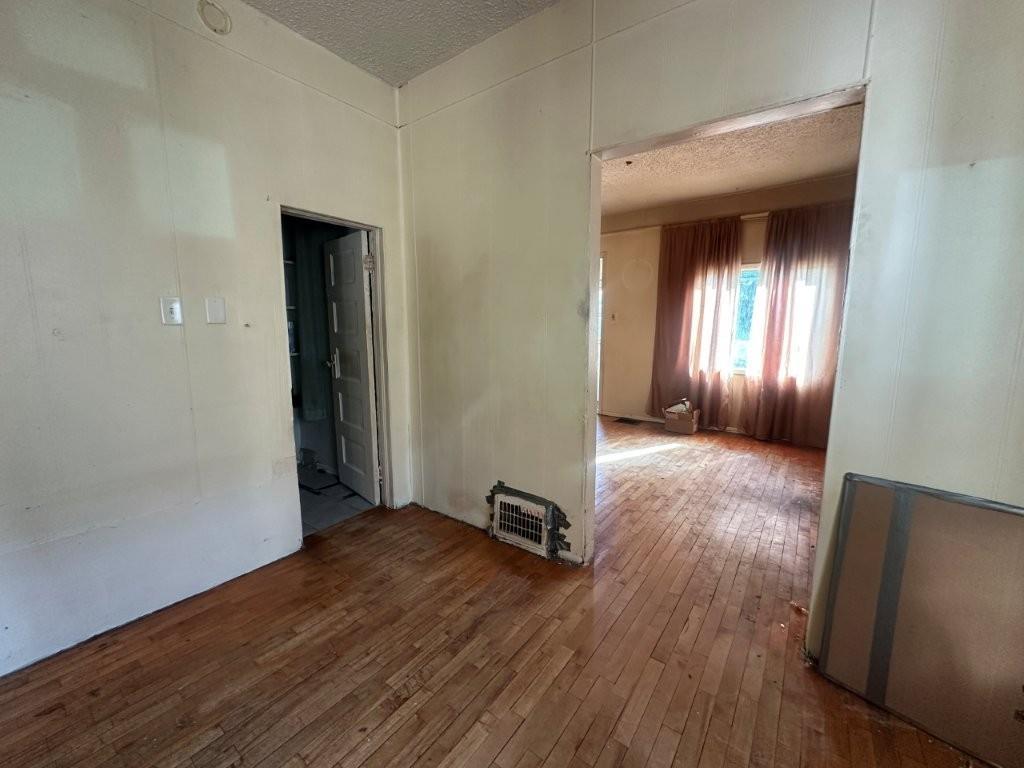 92 Windemere Ave S, Thunder Bay, ON - Indoor Photo Showing Other Room