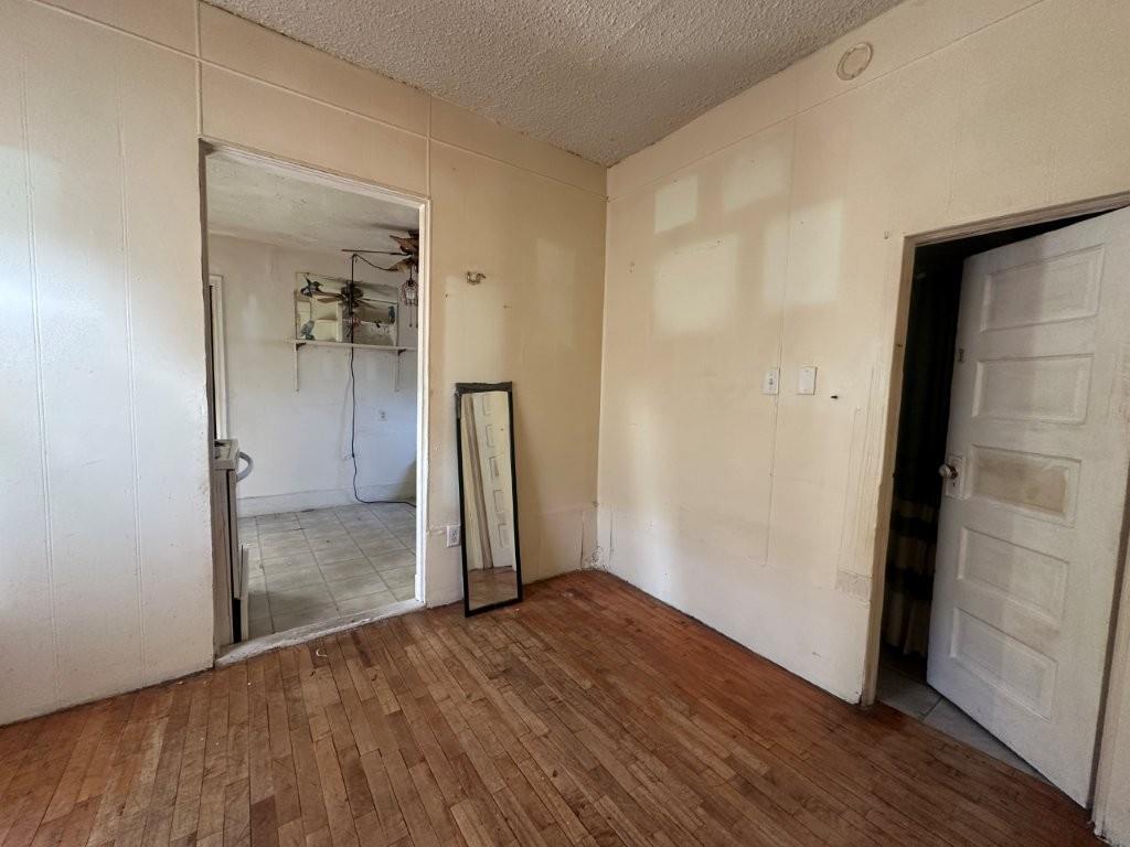 92 Windemere Ave S, Thunder Bay, ON - Indoor Photo Showing Other Room