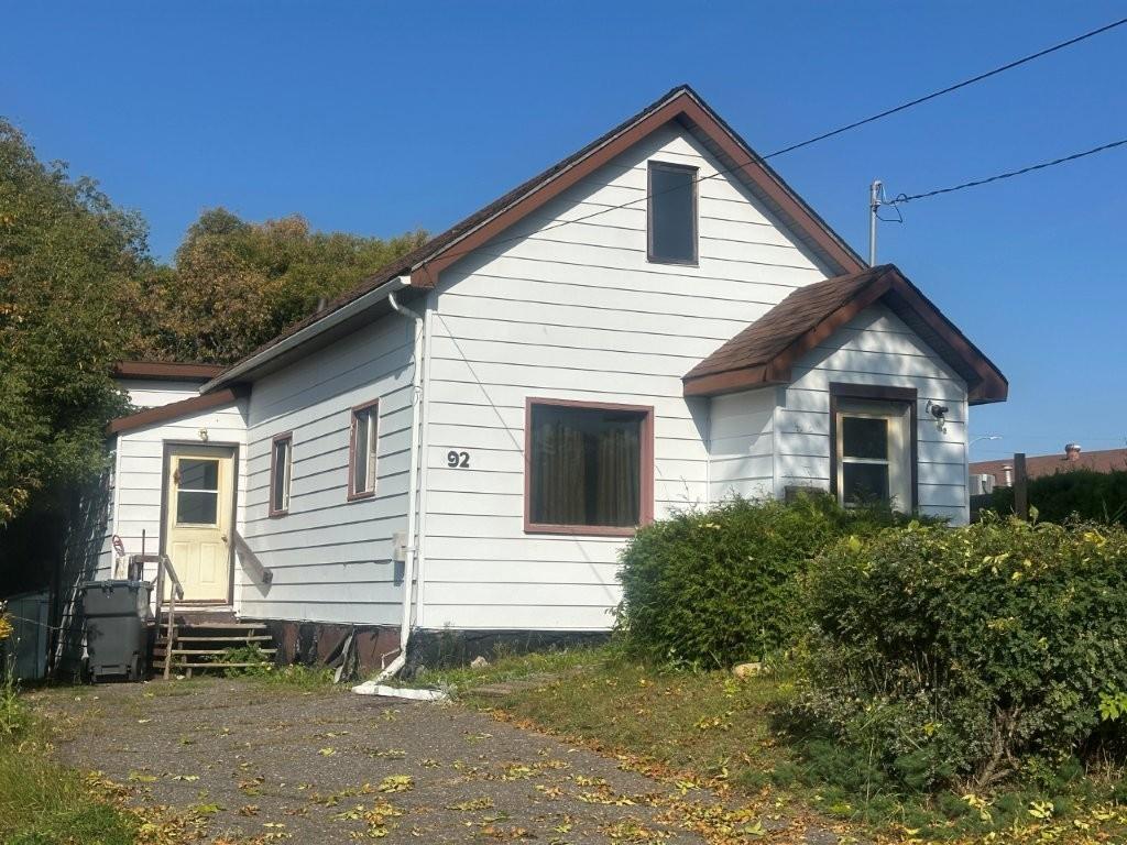 92 Windemere Ave S, Thunder Bay, ON - Outdoor