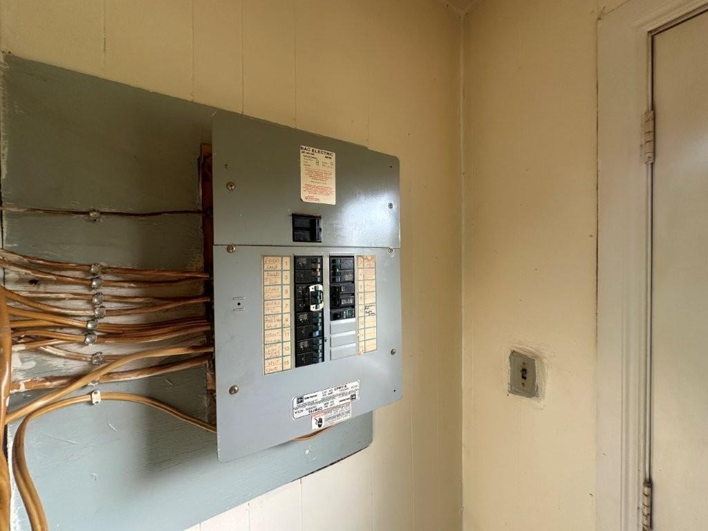 92 Windemere Ave S, Thunder Bay, ON - Indoor