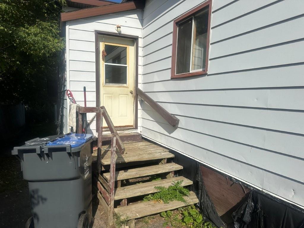 92 Windemere Ave S, Thunder Bay, ON - Outdoor With Exterior