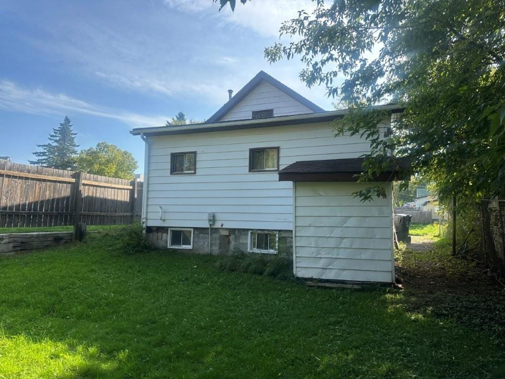 92 Windemere Ave S, Thunder Bay, ON - Outdoor