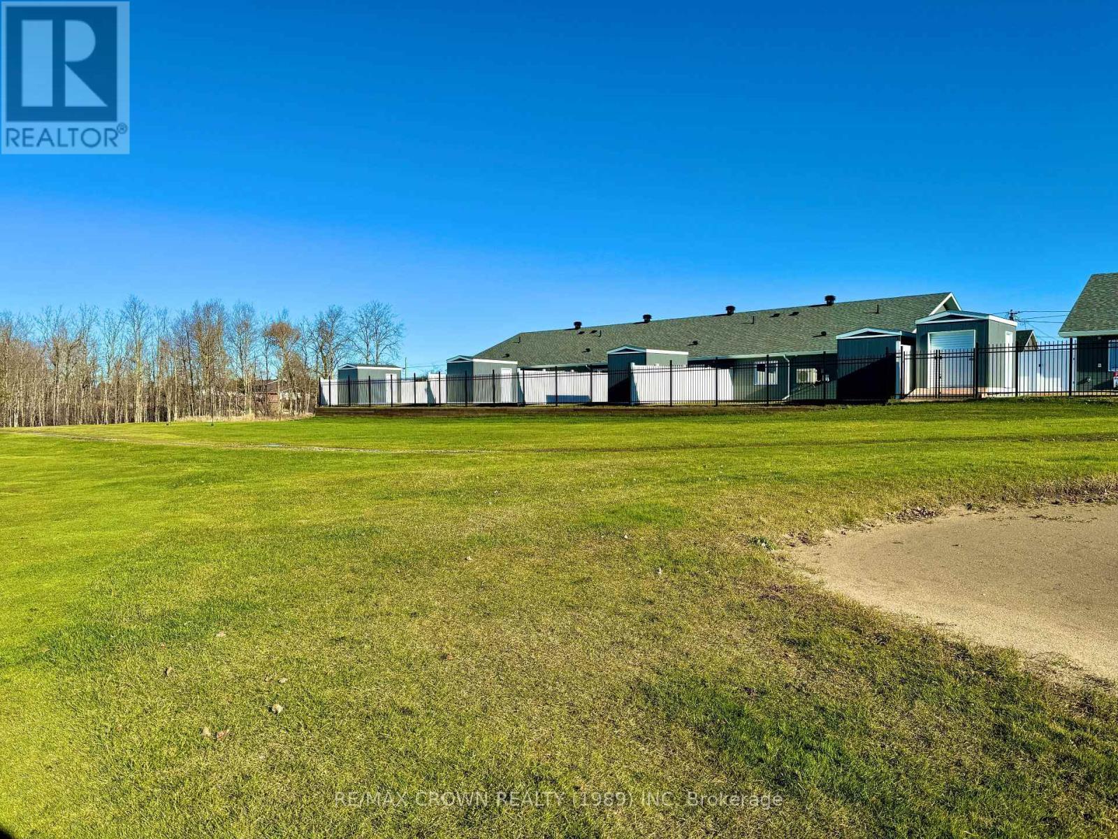 22 Golf Street, Kapuskasing, ON - Outdoor