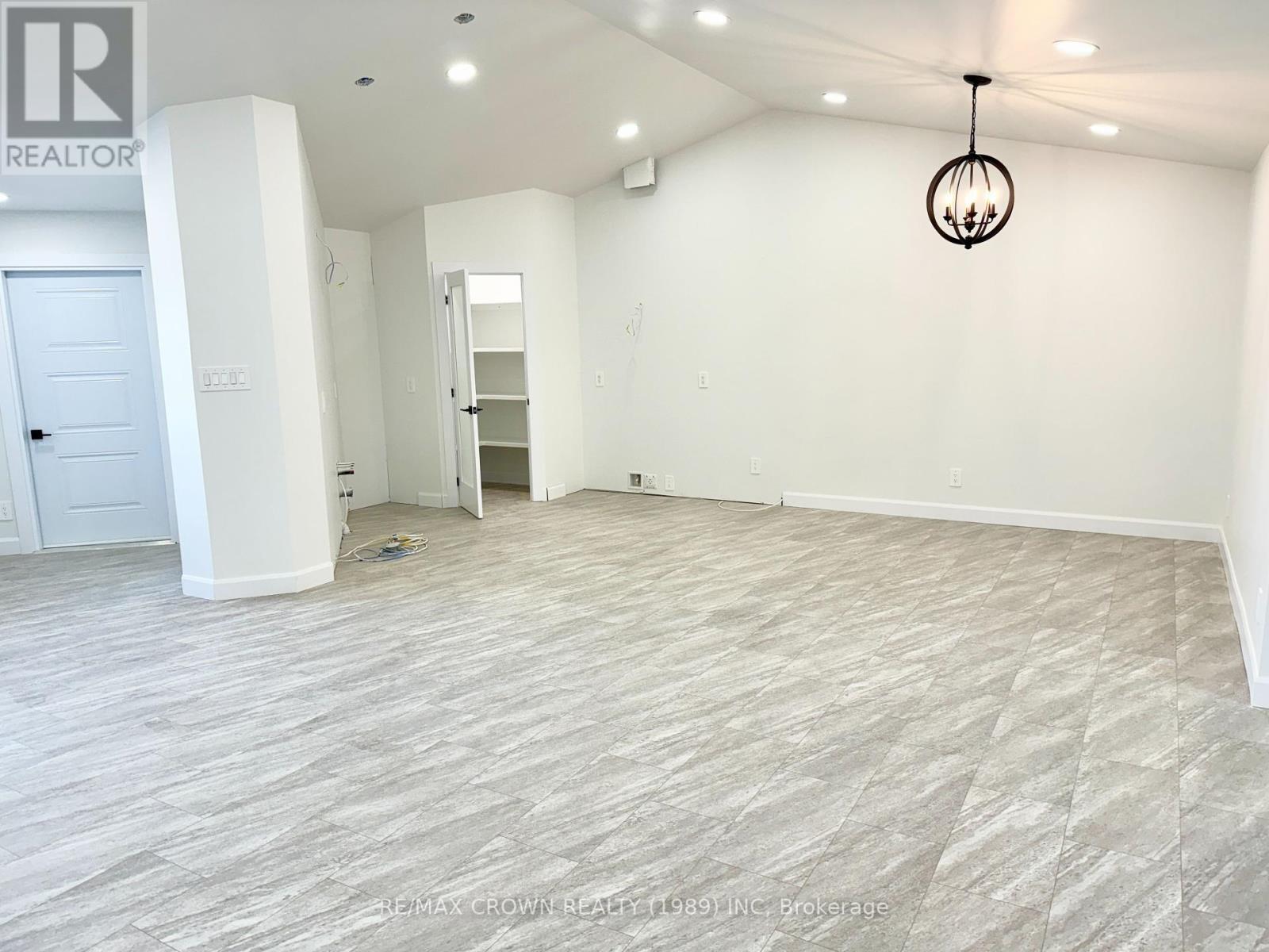 22 Golf Street, Kapuskasing, ON - Indoor Photo Showing Other Room