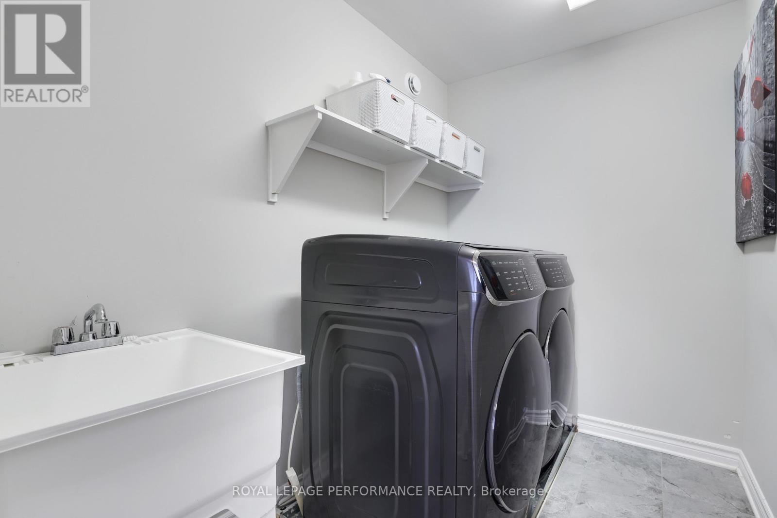 266 Shinleaf Crescent, Ottawa, ON - Indoor Photo Showing Laundry Room