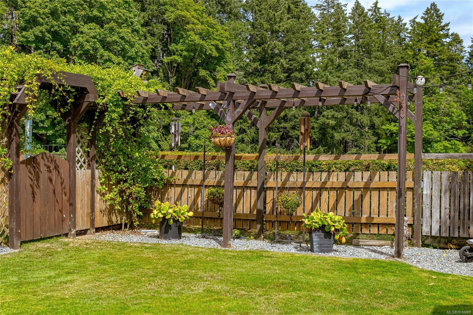 9381 Chemainus Rd, Chemainus, BC