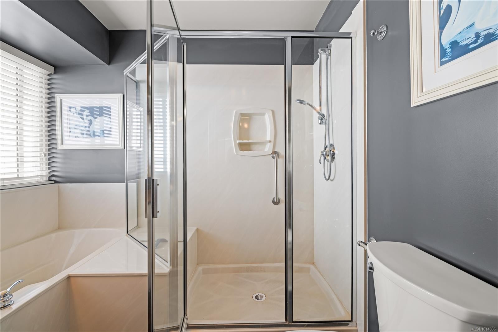 3635 Arbutus Dr North, Cobble Hill, BC