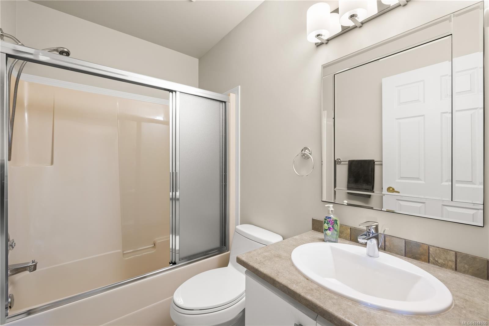 3635 Arbutus Dr North, Cobble Hill, BC