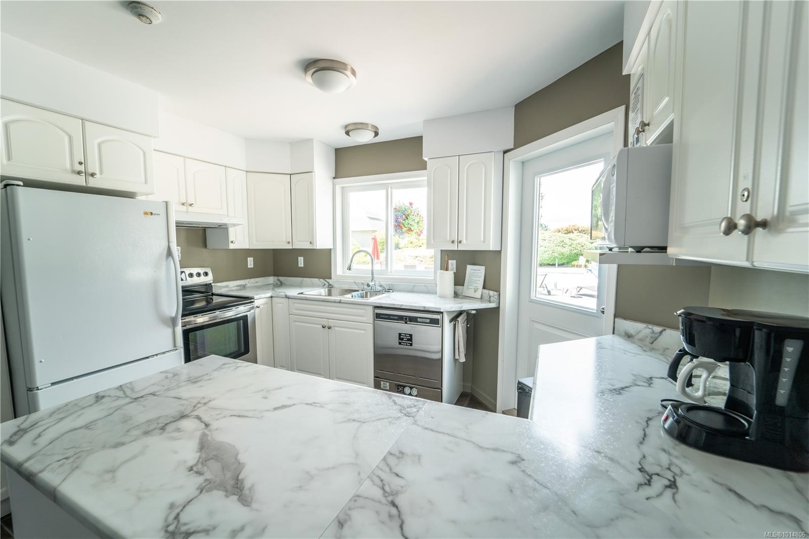 3635 Arbutus Dr North, Cobble Hill, BC