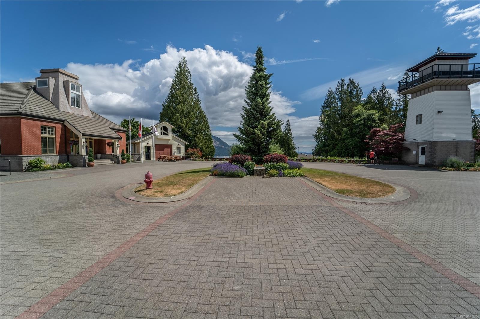 3635 Arbutus Dr North, Cobble Hill, BC