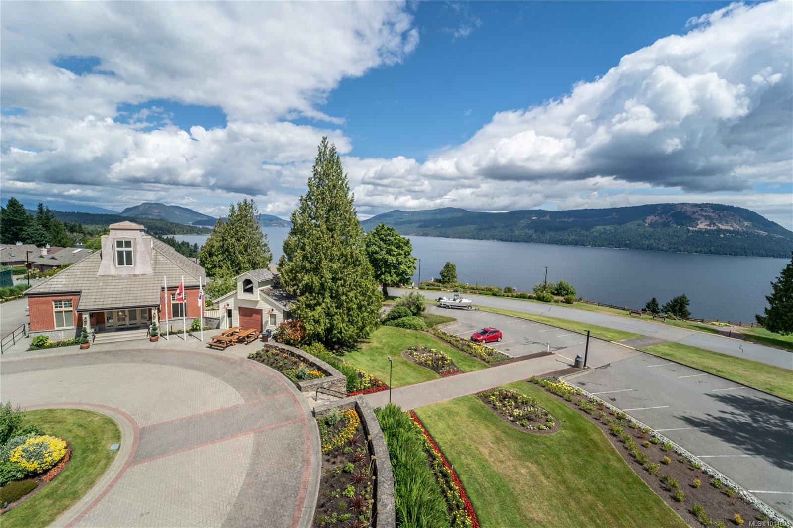 3635 Arbutus Dr North, Cobble Hill, BC