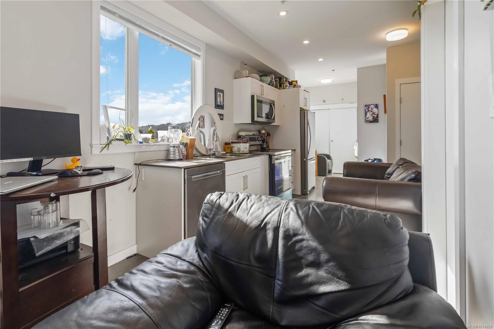 602-868 Orono Ave, Langford, BC - Indoor