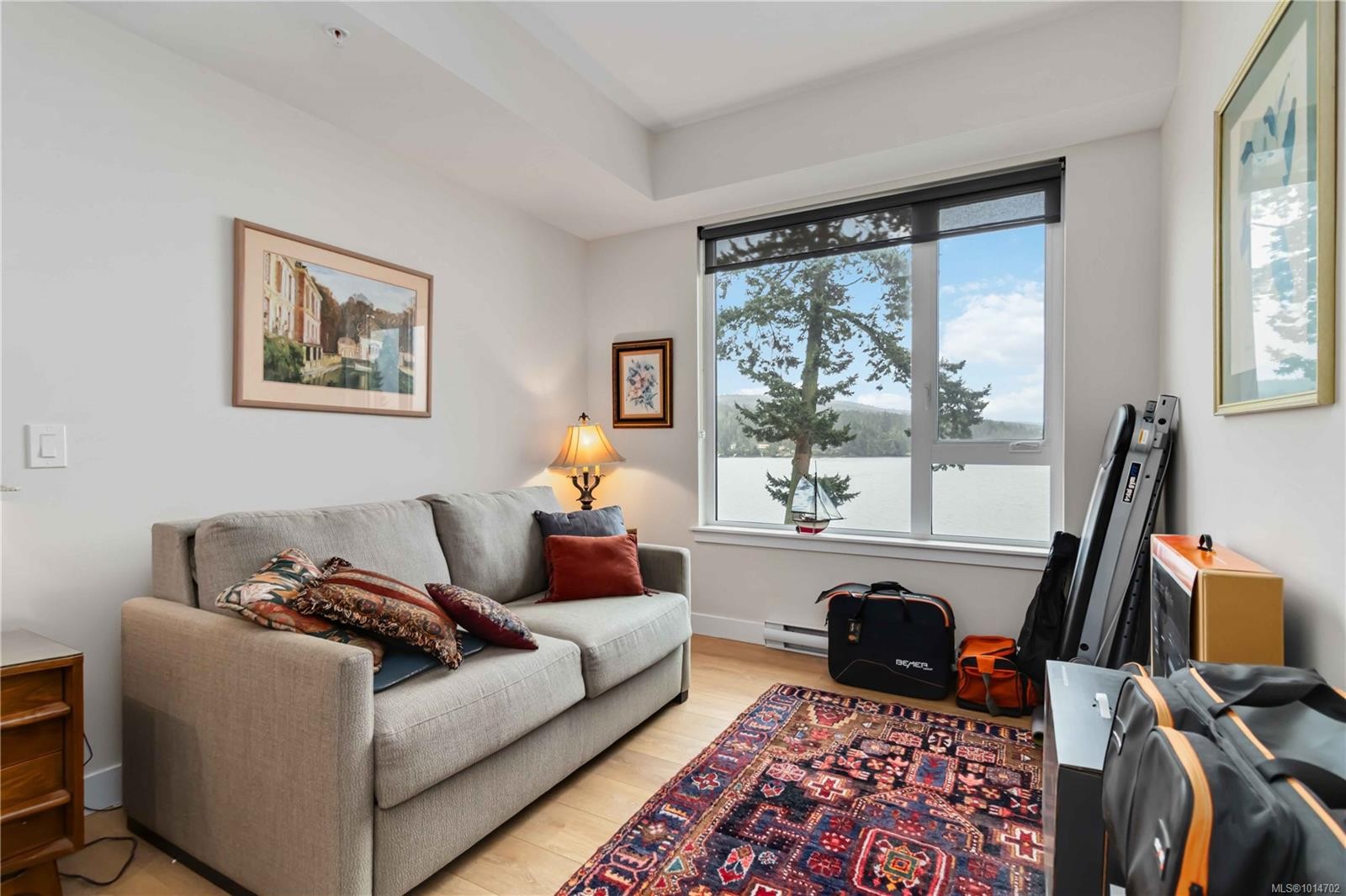 203-6609 Goodmere Rd, Sooke, BC - Indoor