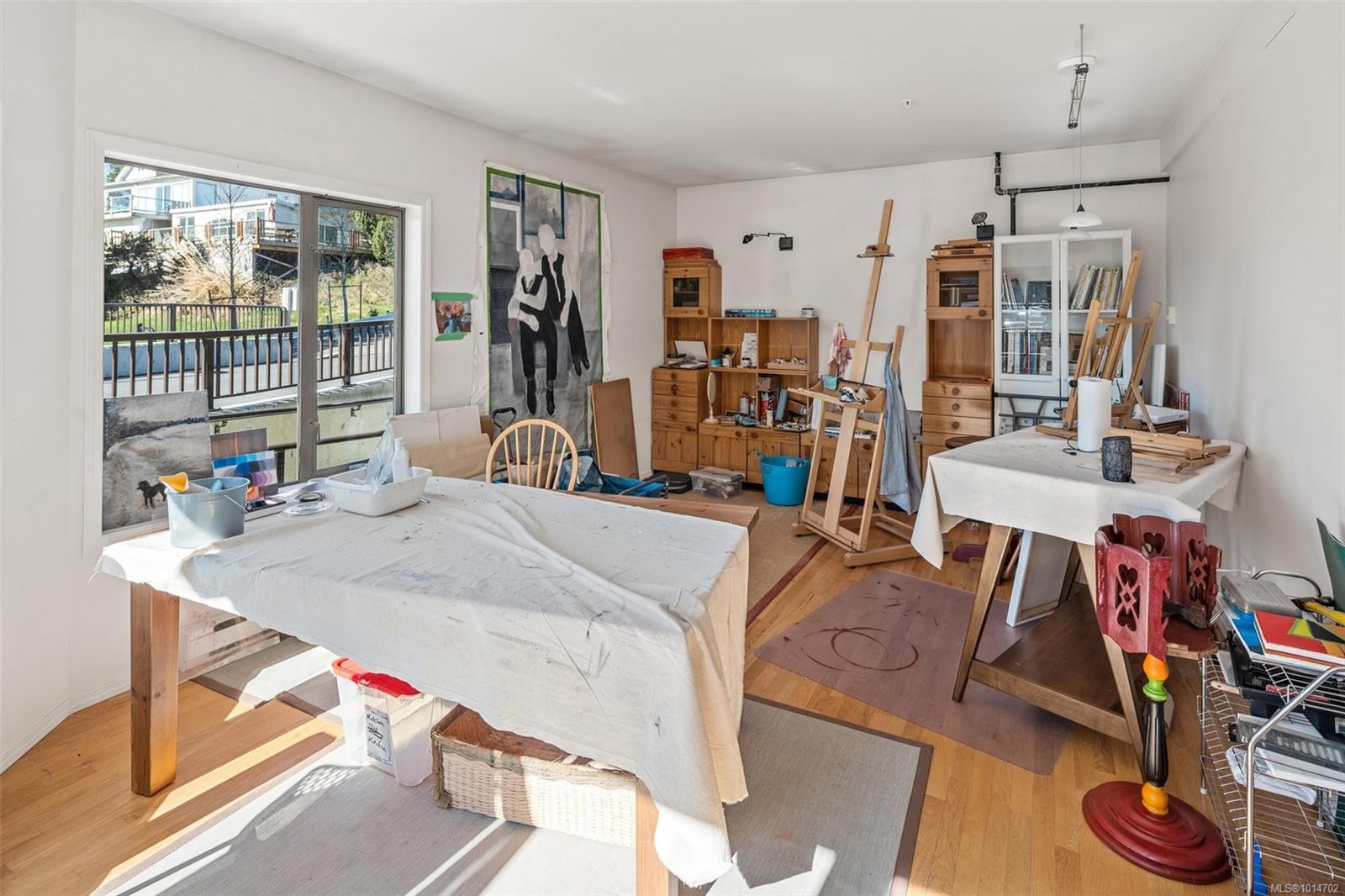 203-6609 Goodmere Rd, Sooke, BC - Indoor