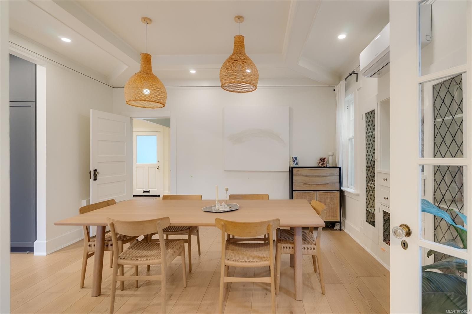 1546 Monterey Ave, Oak Bay, BC