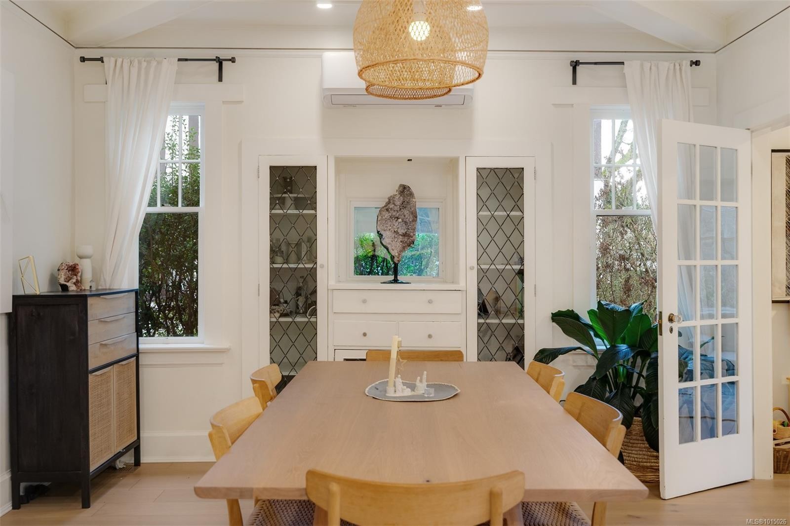 1546 Monterey Ave, Oak Bay, BC