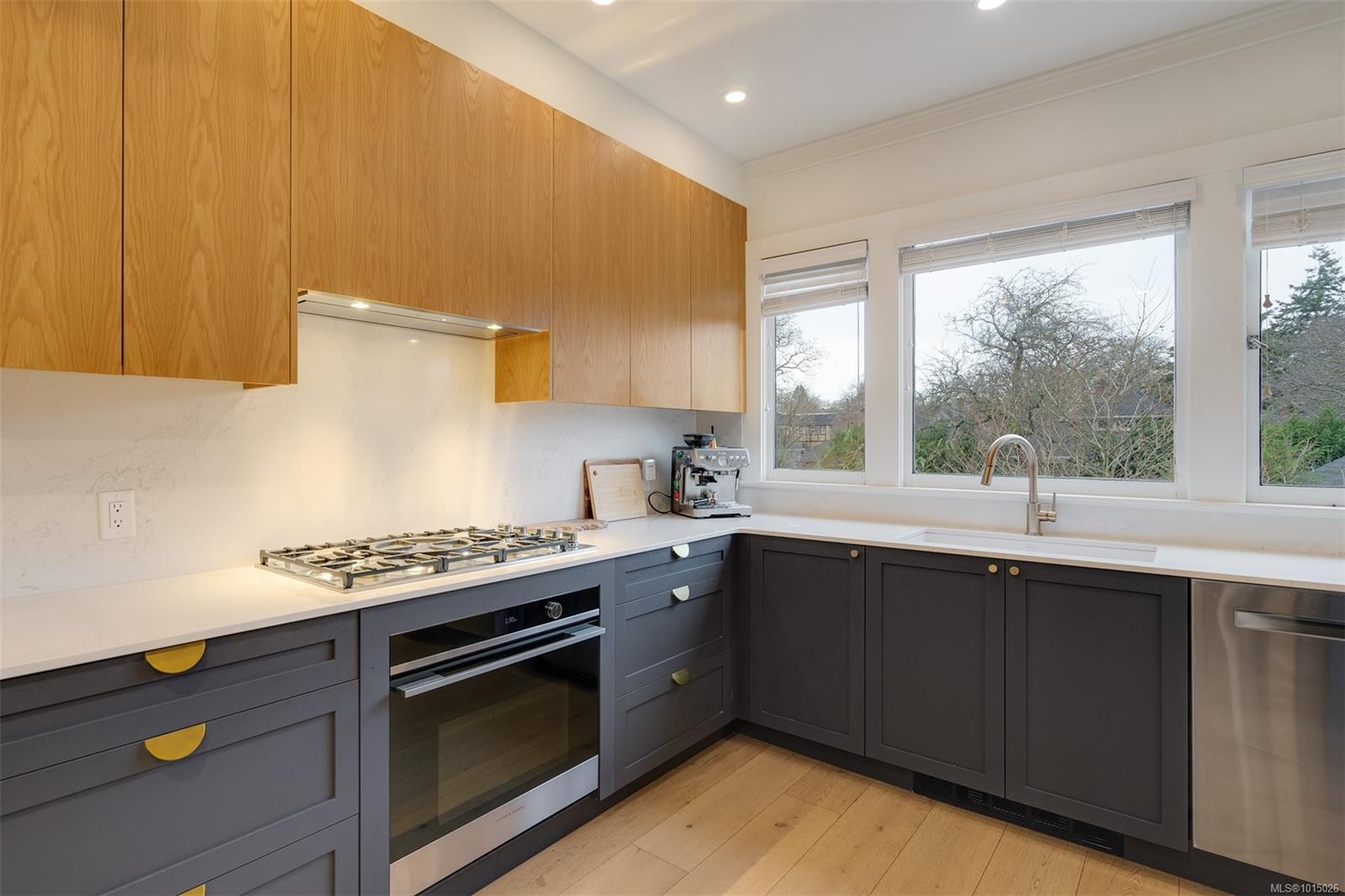 1546 Monterey Ave, Oak Bay, BC