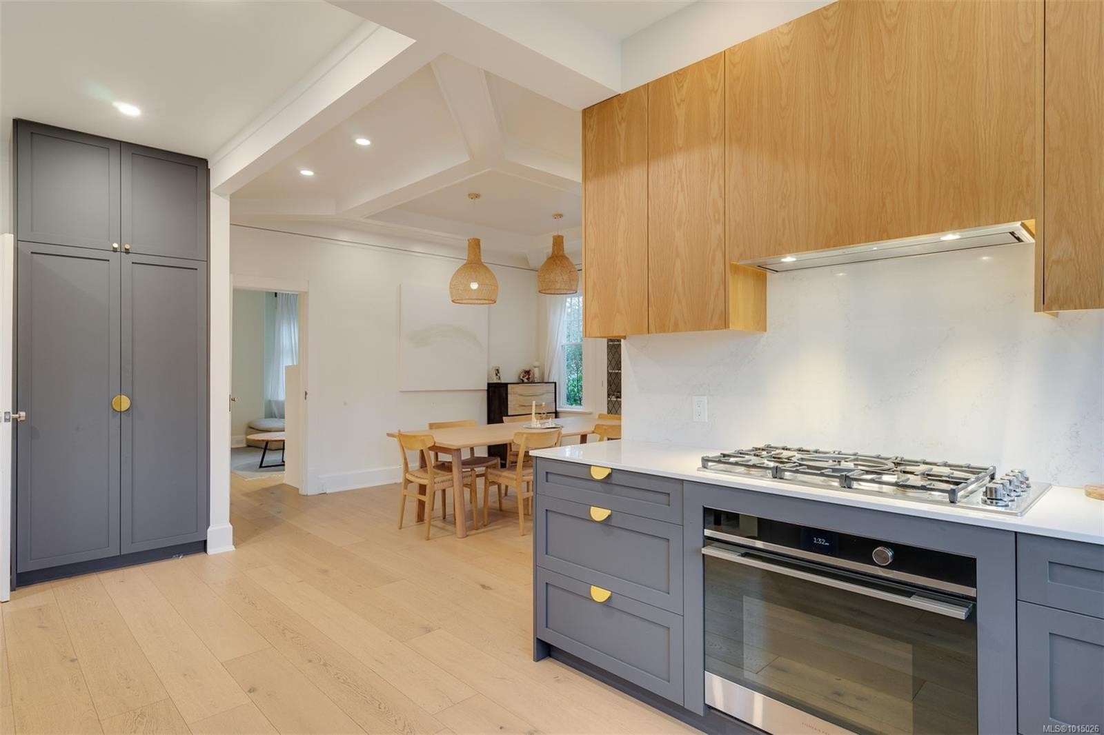 1546 Monterey Ave, Oak Bay, BC