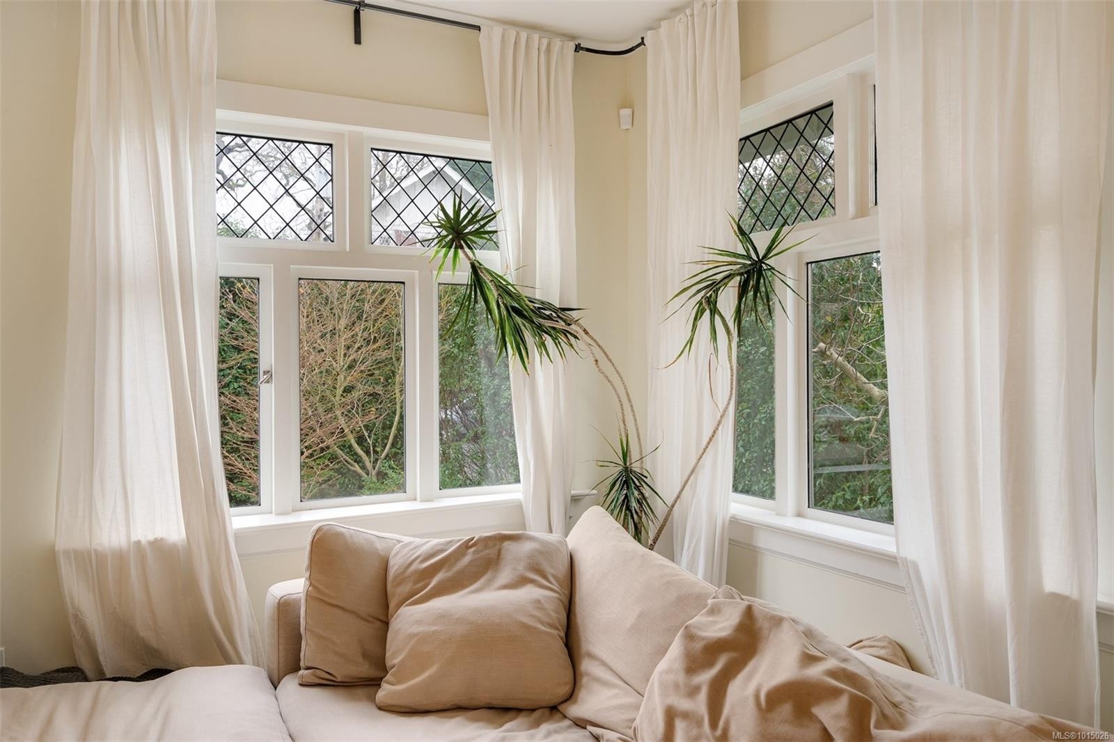 1546 Monterey Ave, Oak Bay, BC