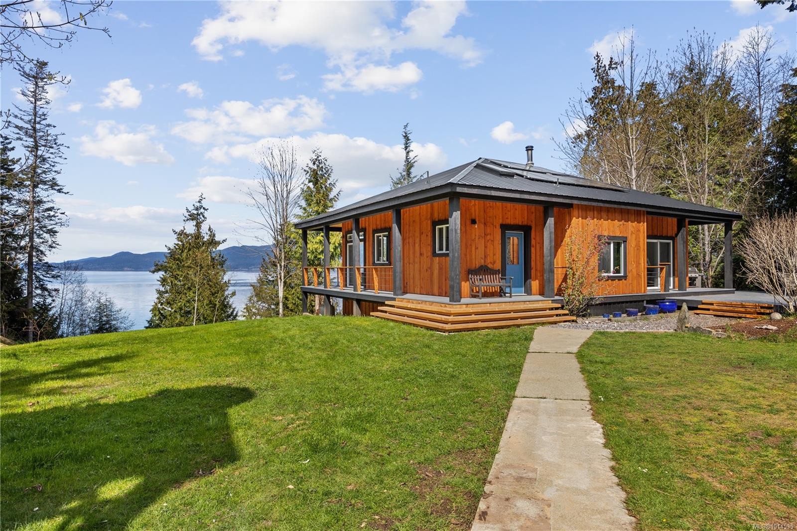 4 Mine Rd, Lasqueti Island, BC