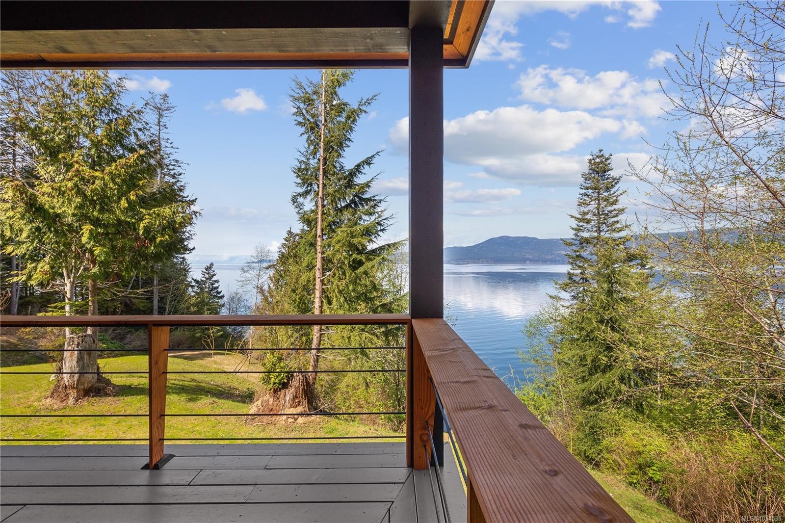 4 Mine Rd, Lasqueti Island, BC