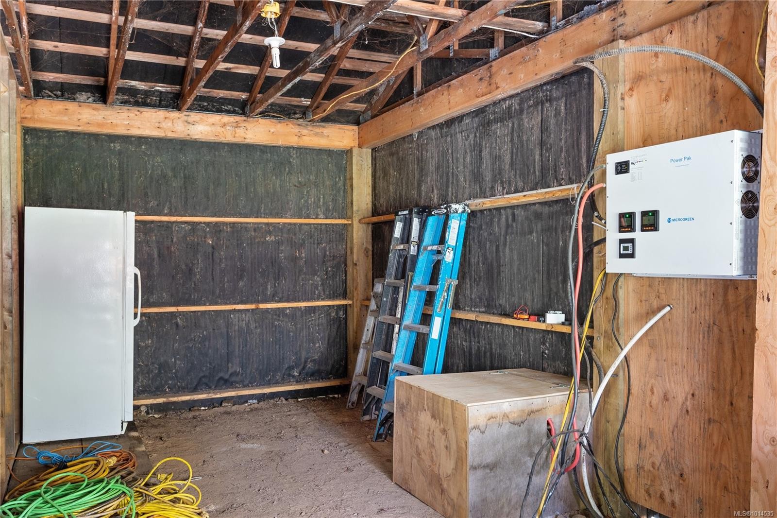 4 Mine Rd, Lasqueti Island, BC