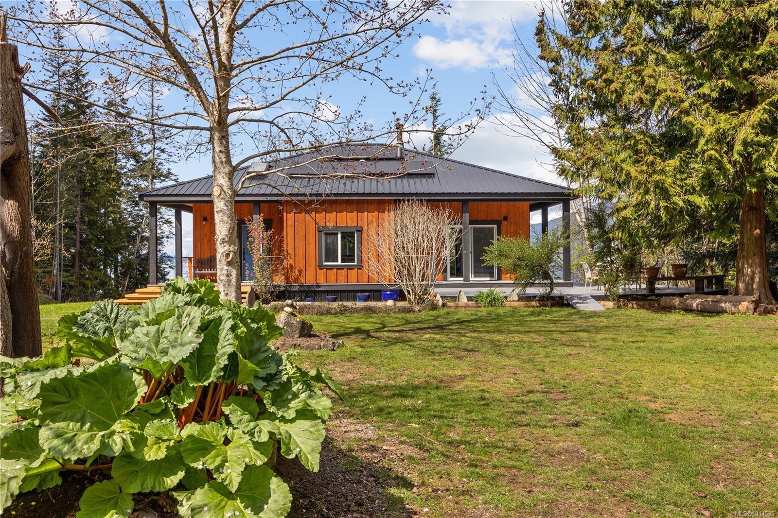 4 Mine Rd, Lasqueti Island, BC