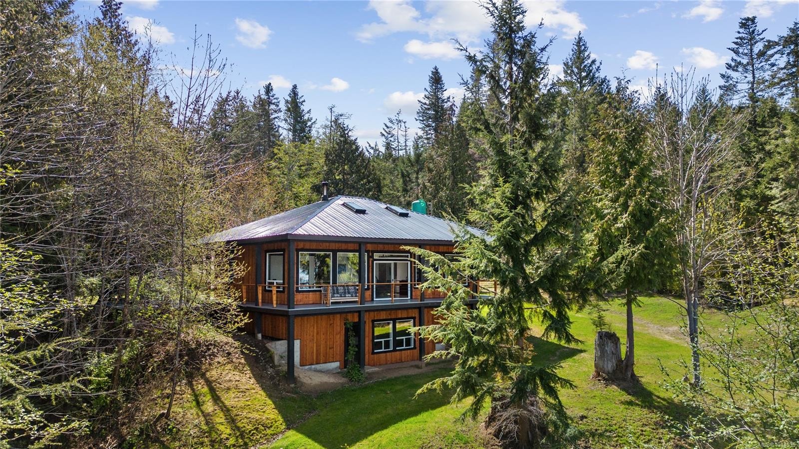 4 Mine Rd, Lasqueti Island, BC