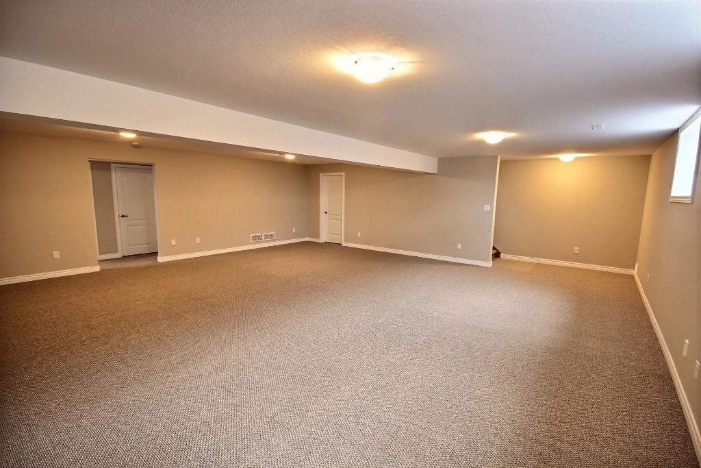 49 Kamal Drive, Sarnia, ON