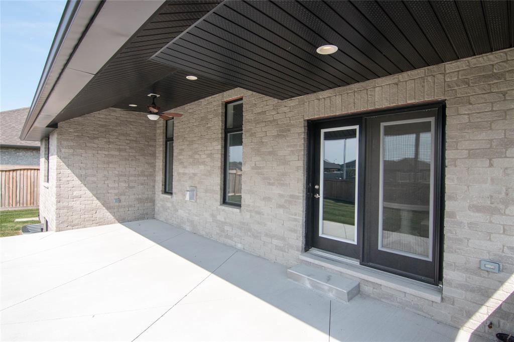 49 Kamal Drive, Sarnia, ON