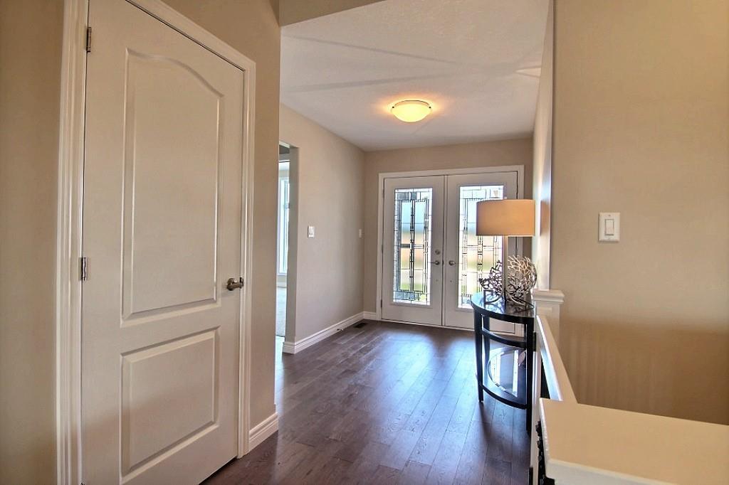 49 Kamal Drive, Sarnia, ON