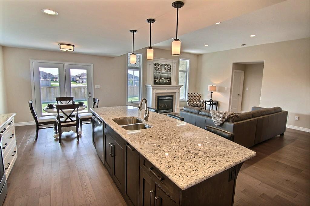 49 Kamal Drive, Sarnia, ON