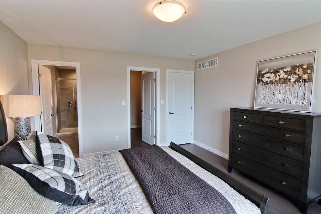 49 Kamal Drive, Sarnia, ON