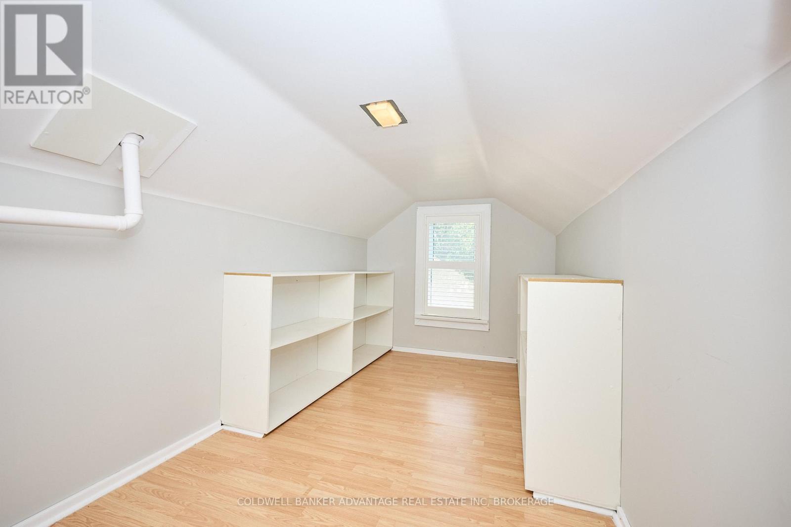 49 Carlton Avenue, Welland (N. Welland), ON - Indoor Photo Showing Other Room