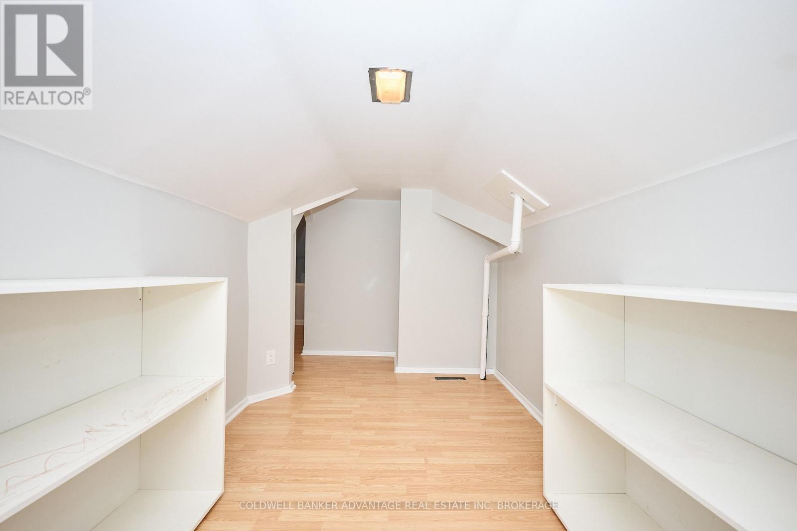 49 Carlton Avenue, Welland (N. Welland), ON - Indoor